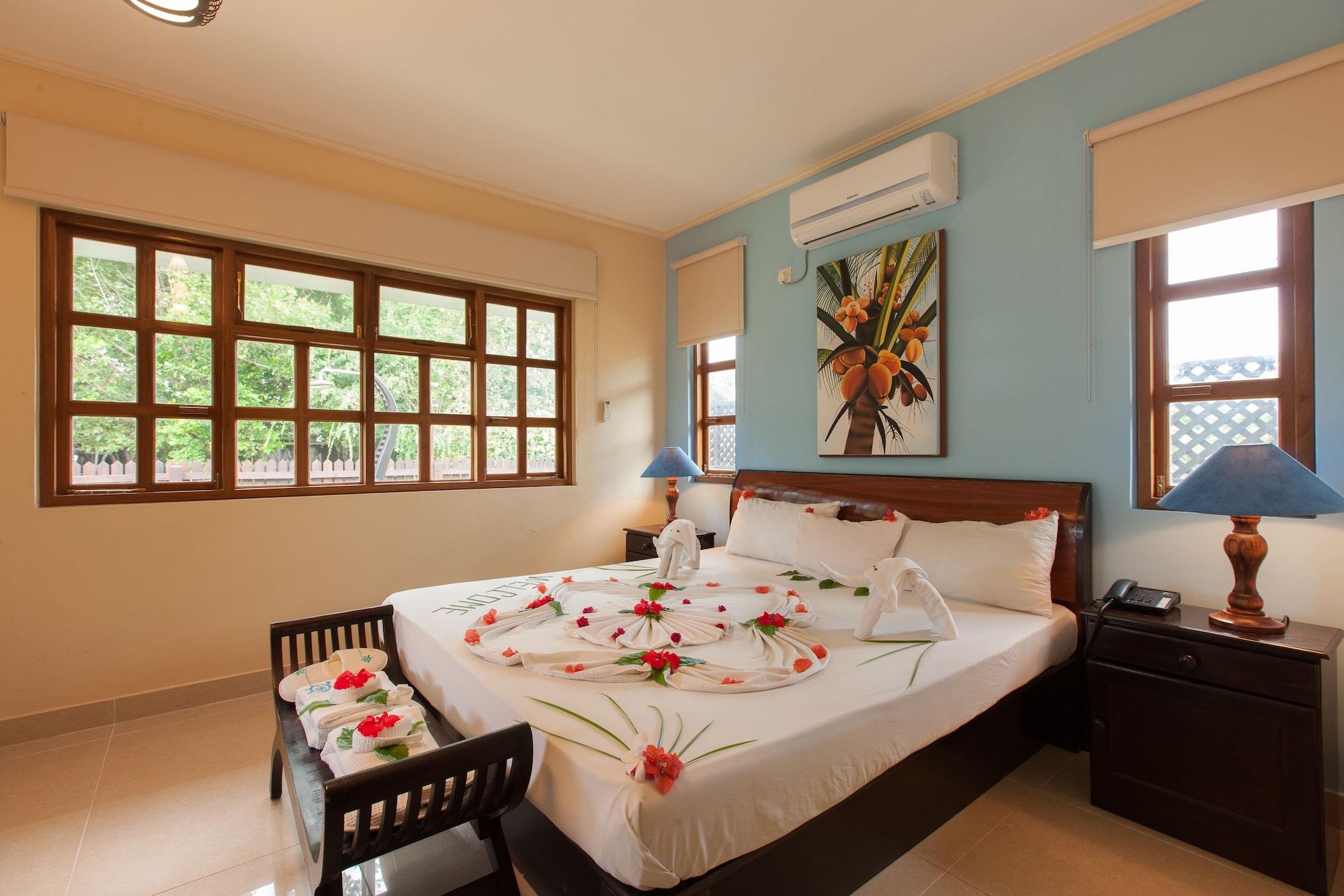 Le Relax Self Catering Apartment La Digue Exteriér fotografie
